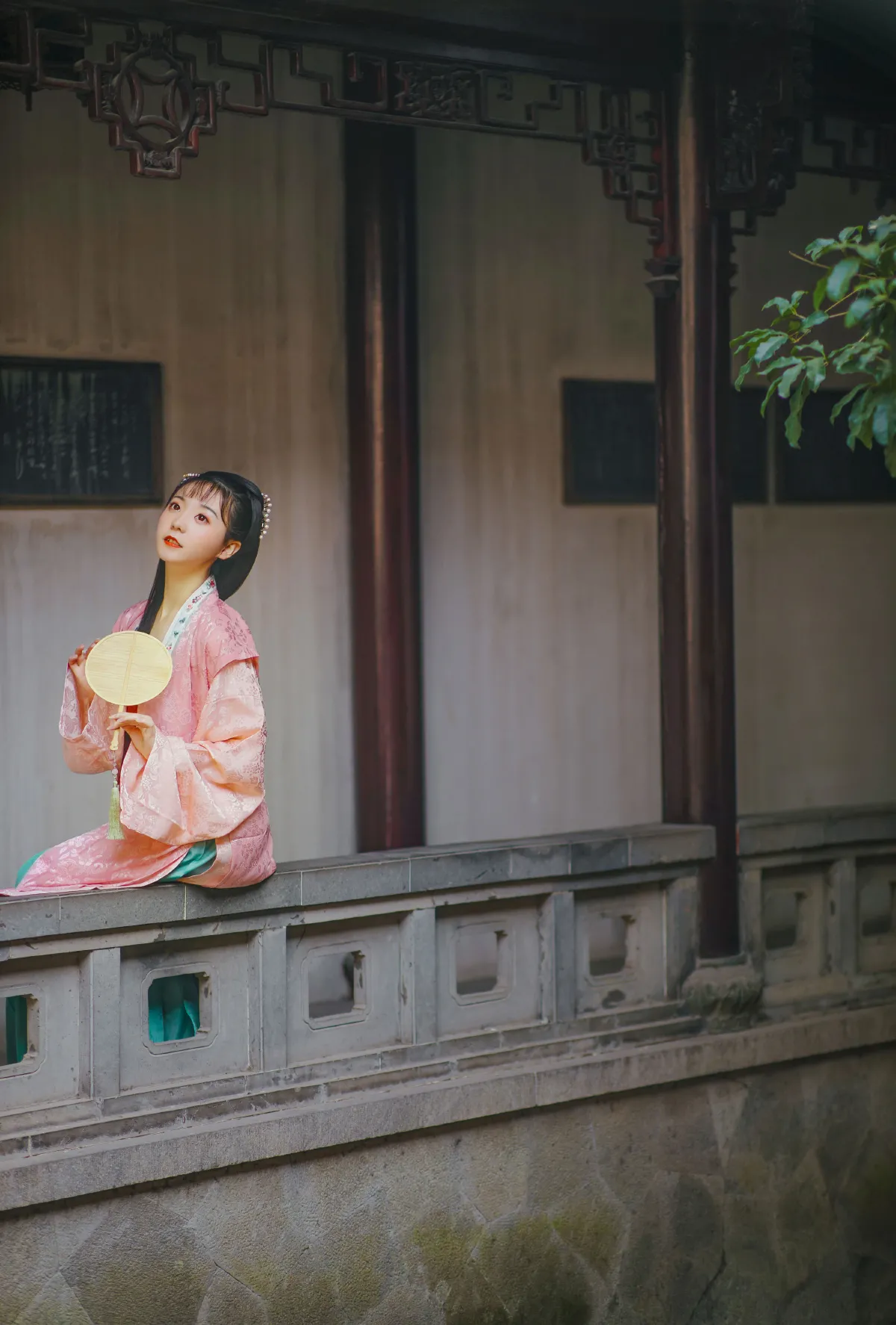 锁清秋