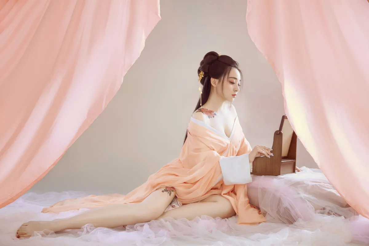 媚青闺1