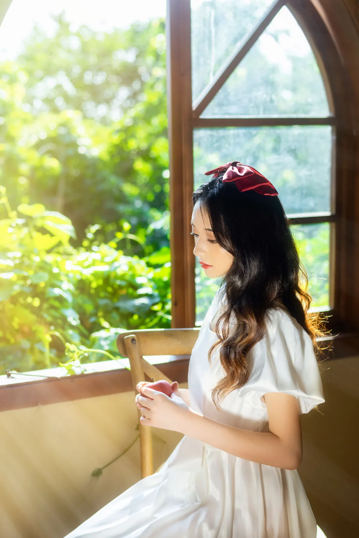 在逃白雪公主2