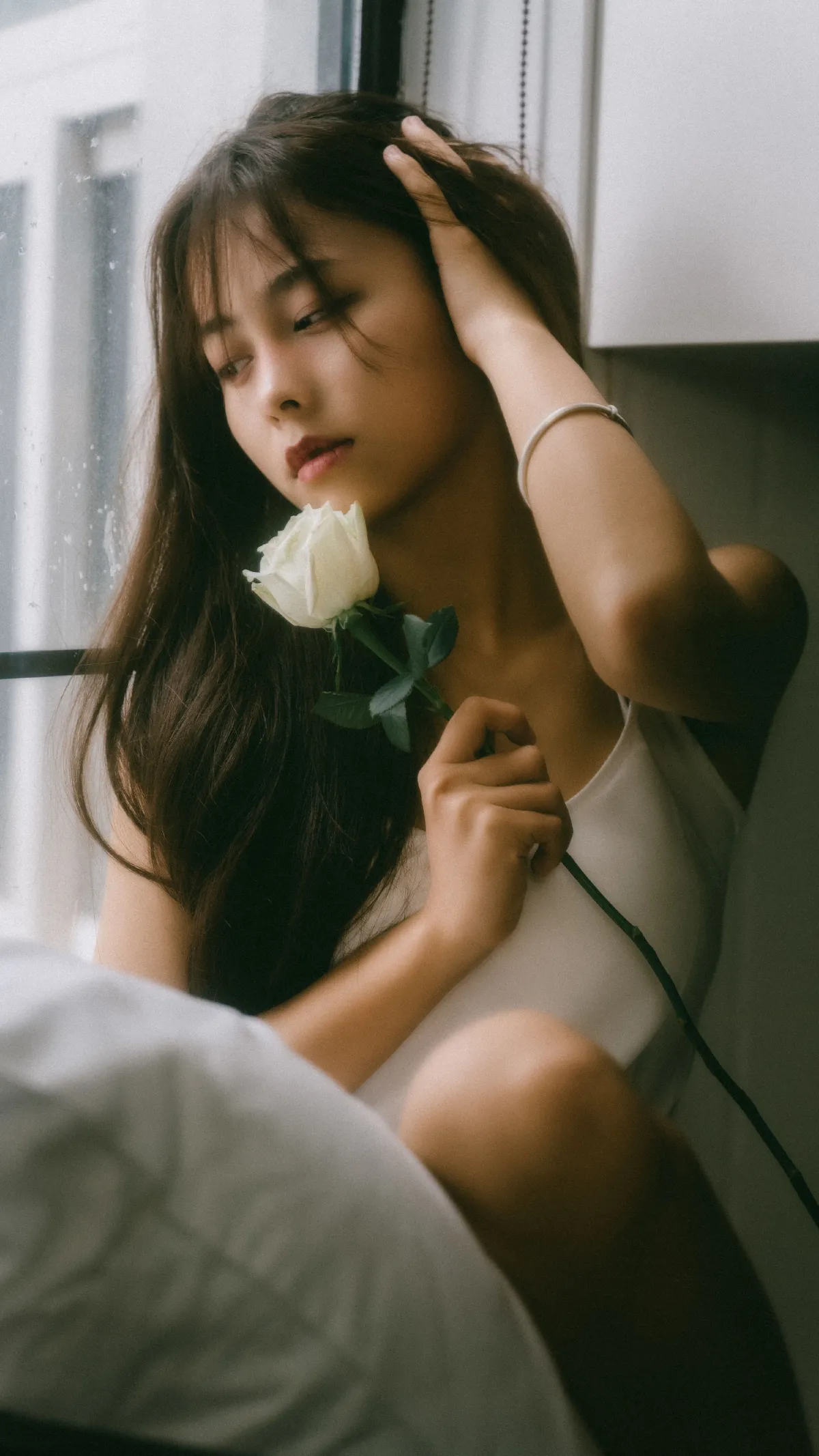 大鱼76_小浦《白色睡衣》美图作品图片4