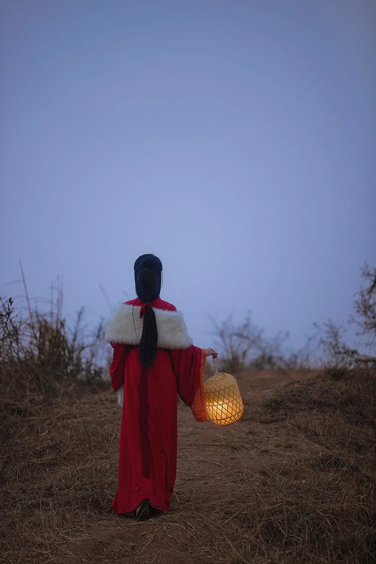 孙淼淼_淼淼淼淼_梨一依《西沉》美图作品图片4