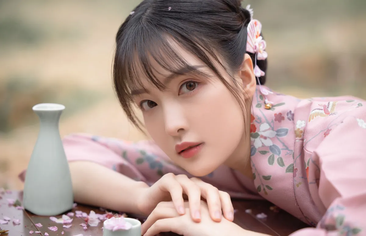 井月_一一《桃花和服》美图作品图片3