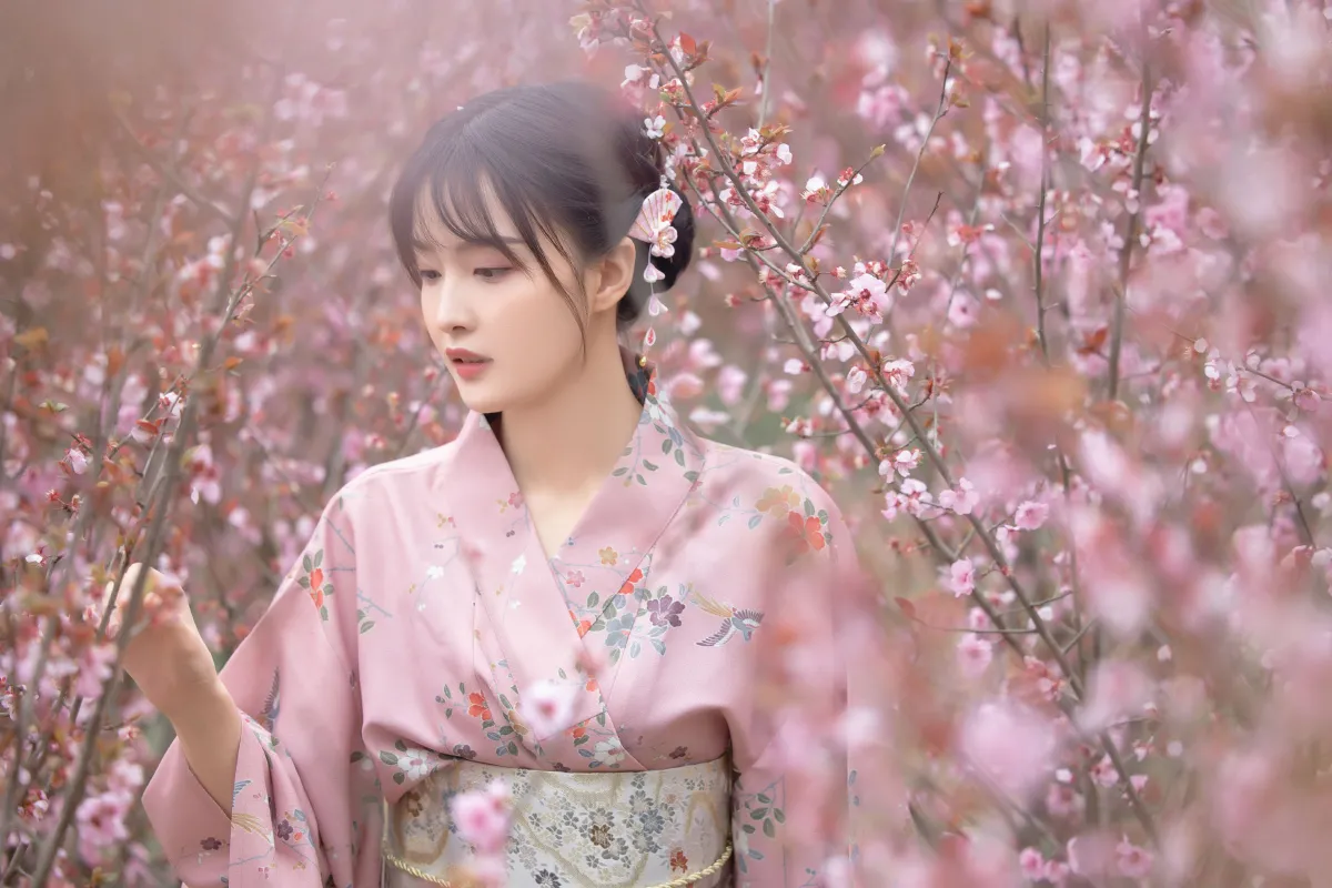 井月_一一《桃花和服》美图作品图片4
