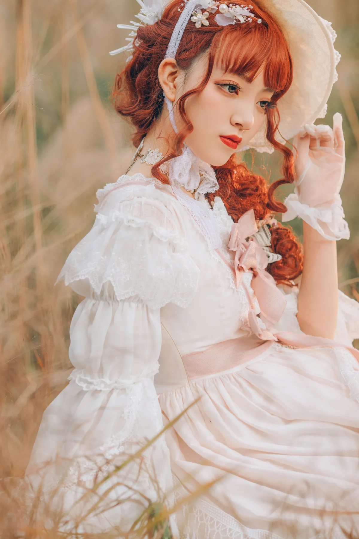 女孩的裙摆