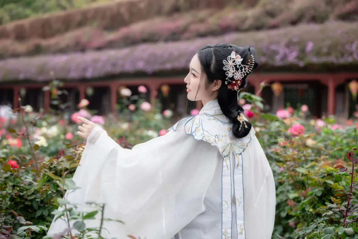 十里春风不如你