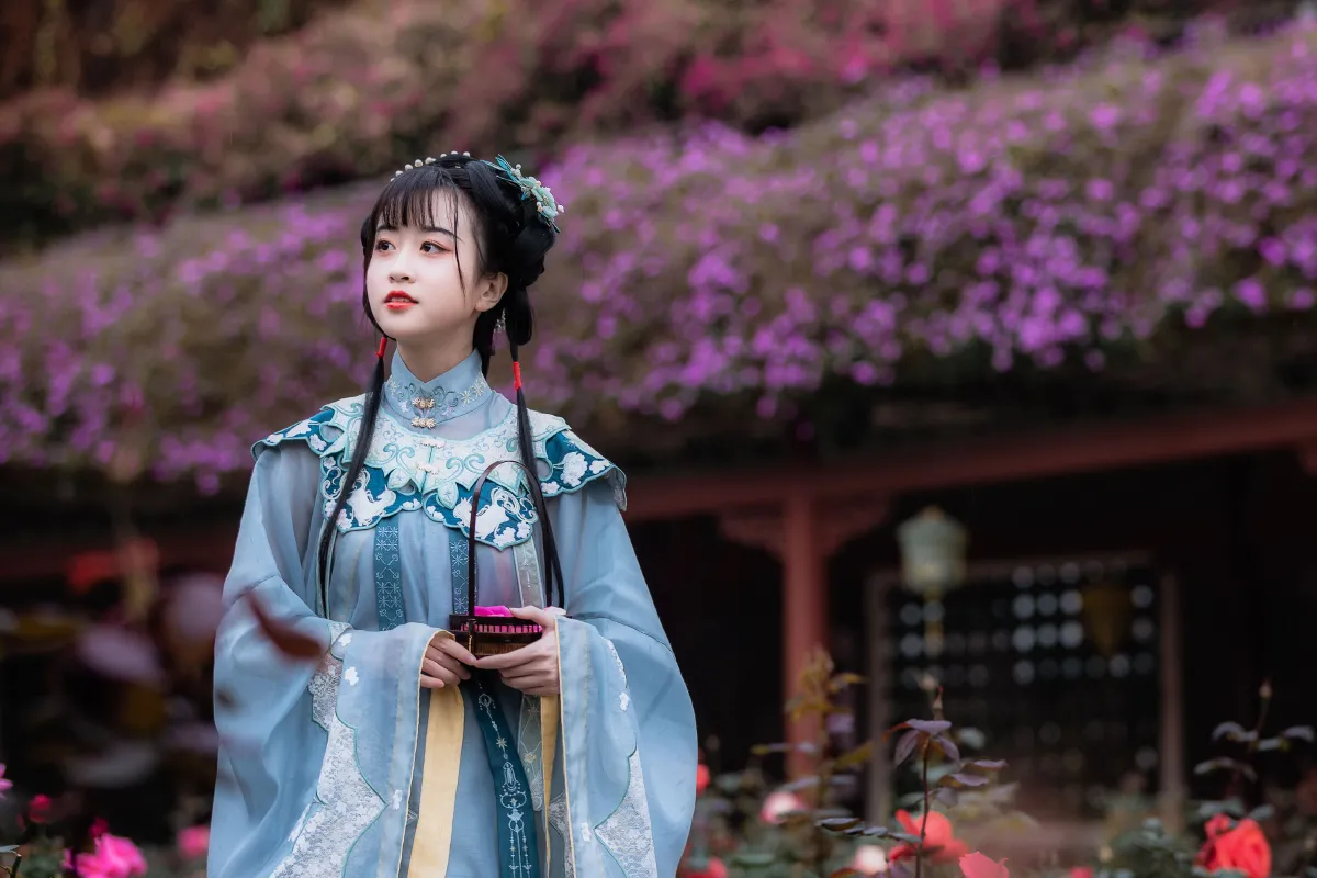 江海共余生，余生皆是你