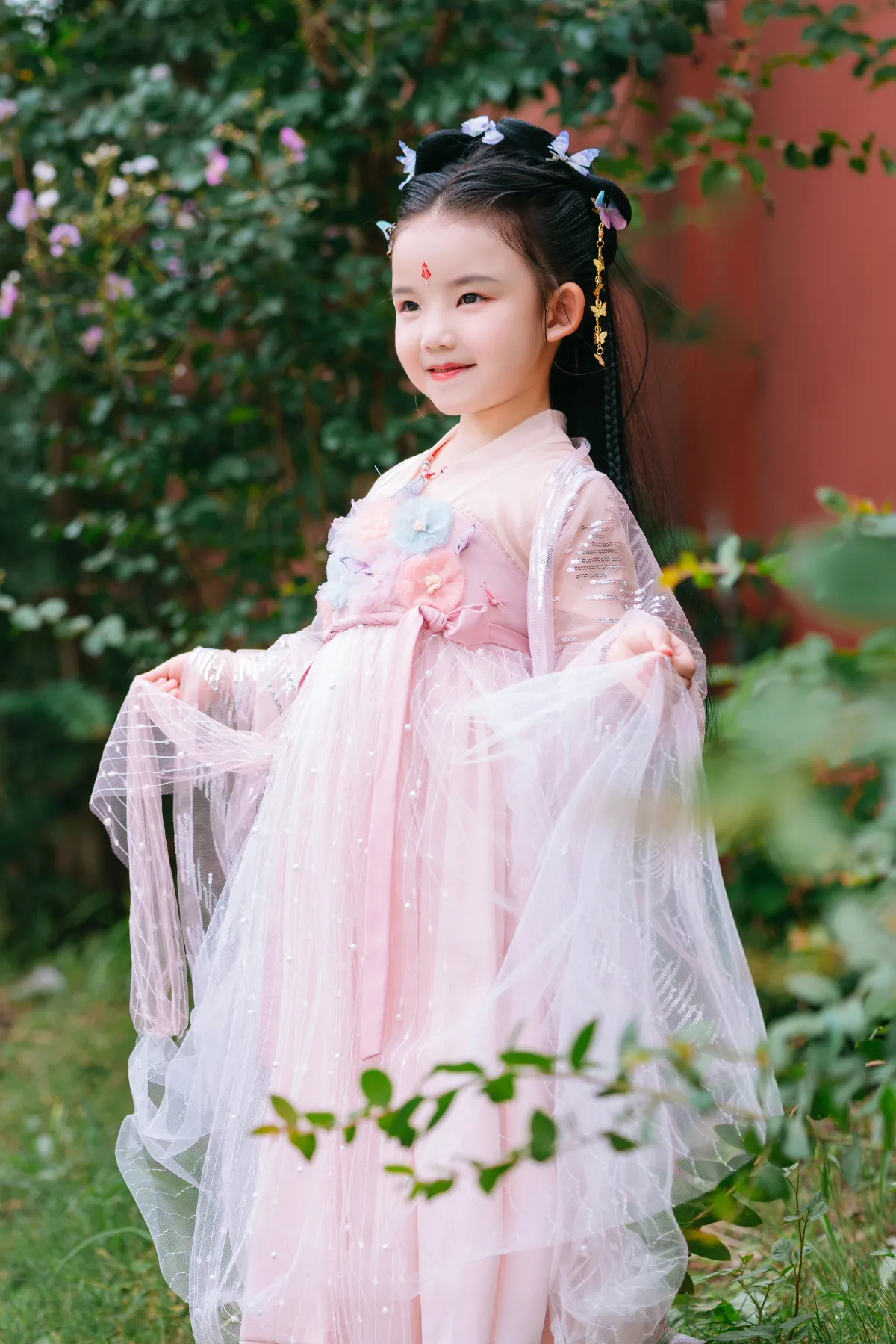 穿汉服的小萌娃2