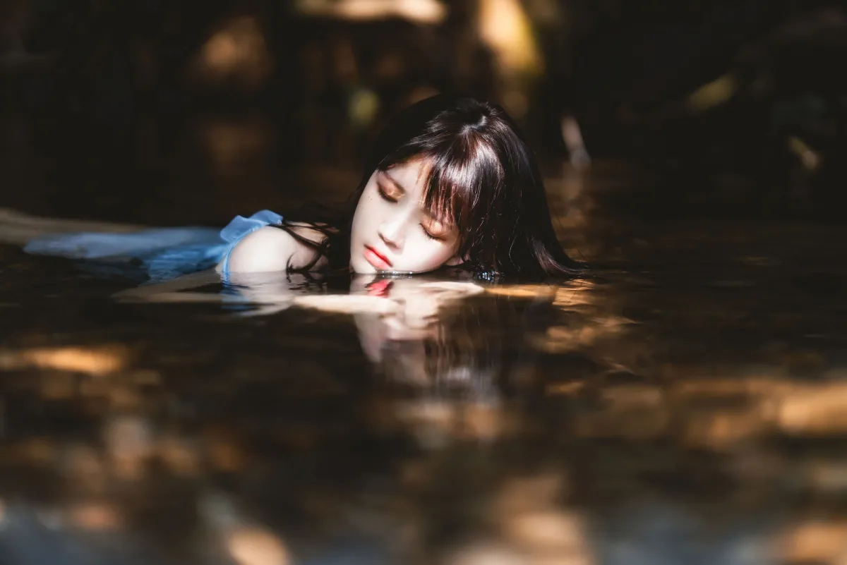 在水一方