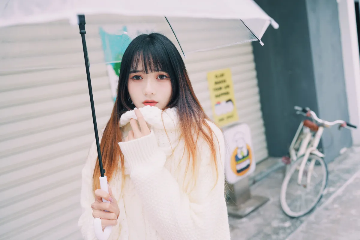 在雪中等待1