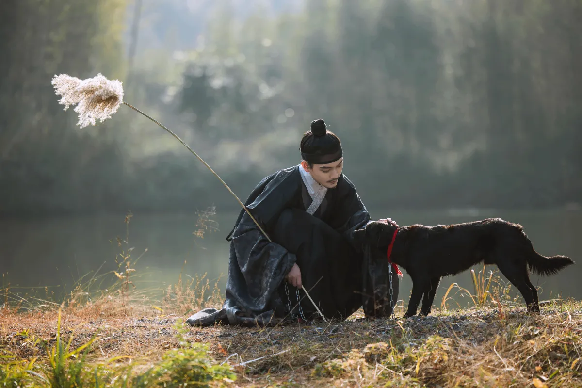 从暮暮_庄翰_Roya《湖隐》美图作品图片2