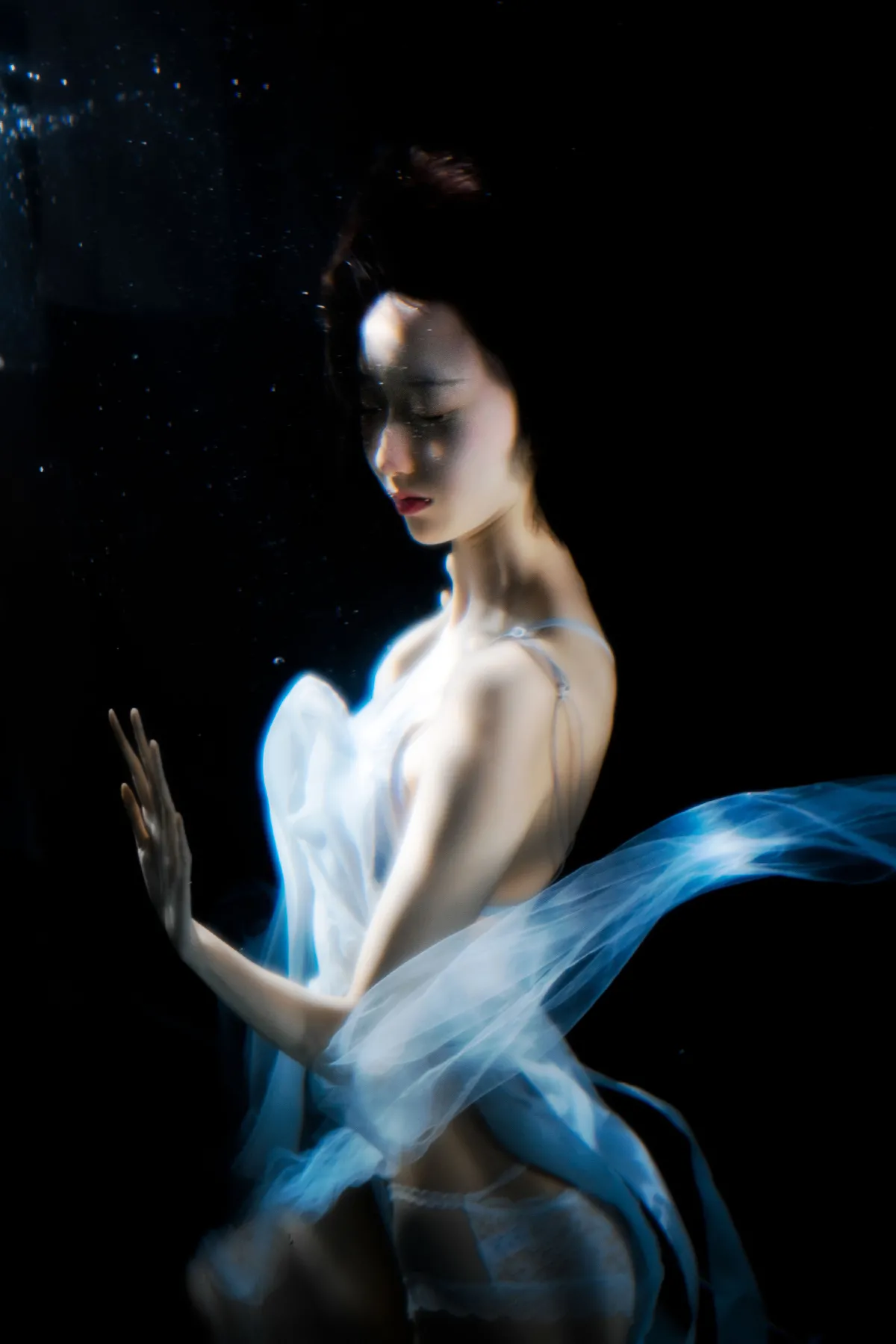 西瓜呆毛汪_木棉棉VwV《流水》美图作品图片5