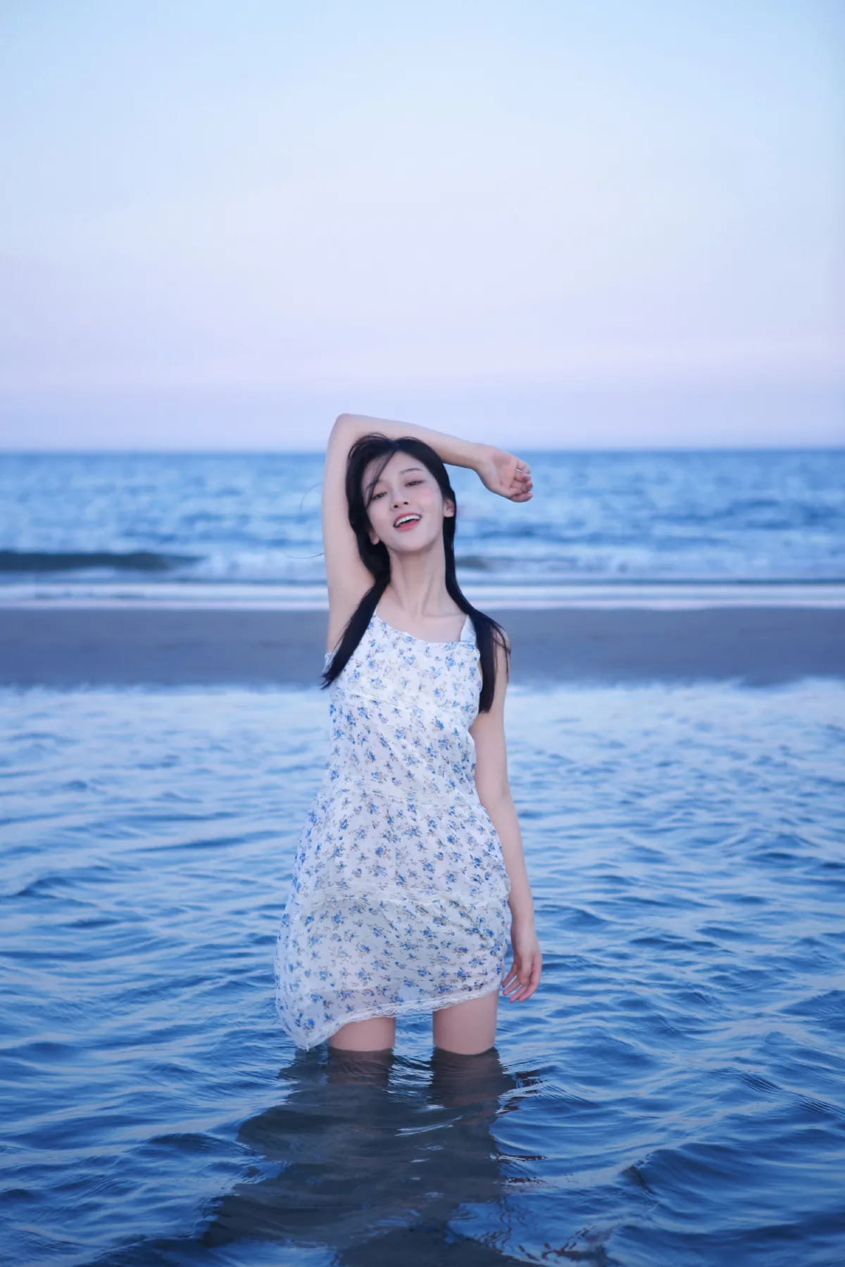 很靠近海