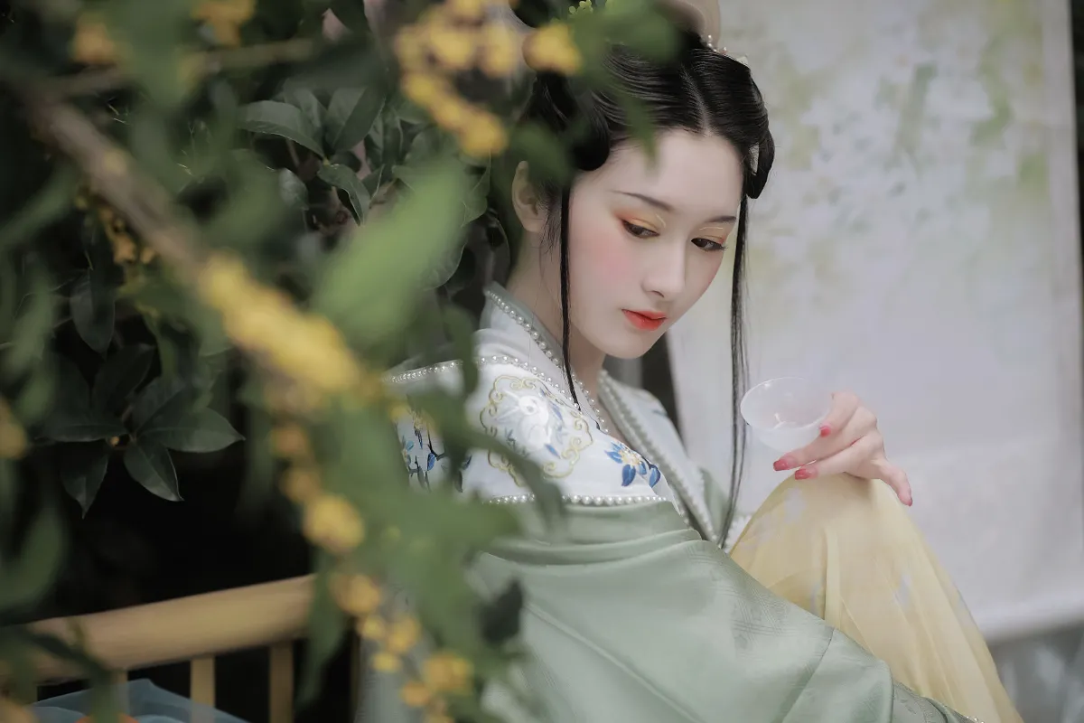 子瞬_兮兮兮辞_ 《桂花酿》美图作品图片5