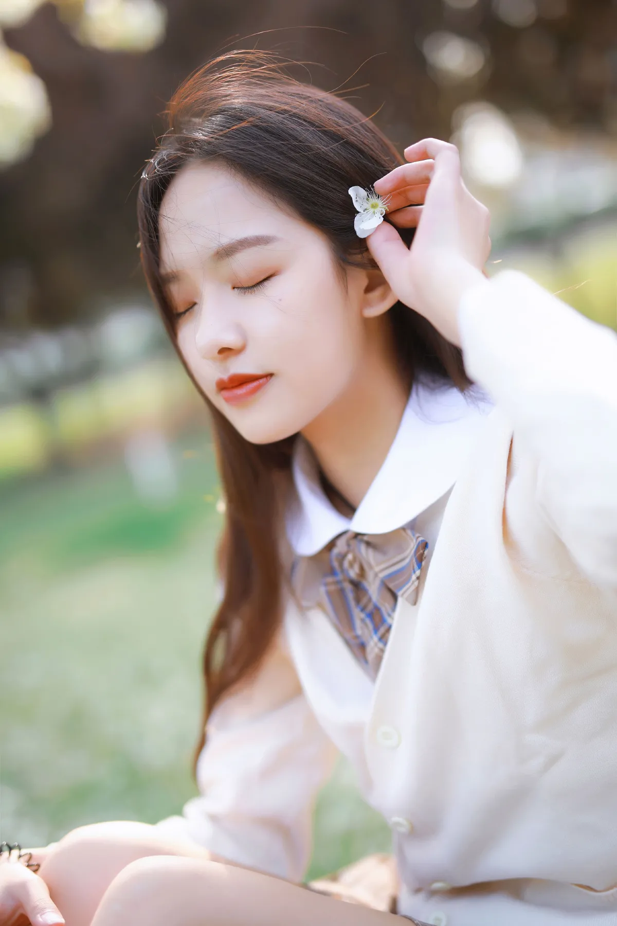 春来无事，只为花忙