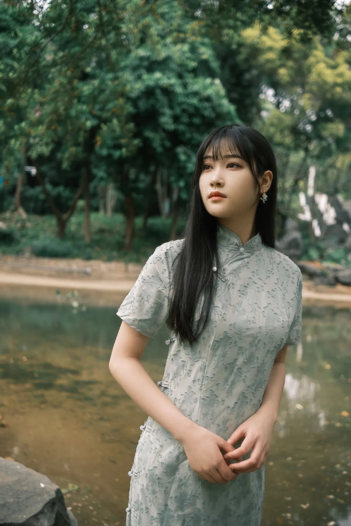 丁香一样的姑娘1