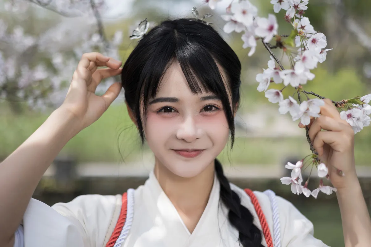 四月如你