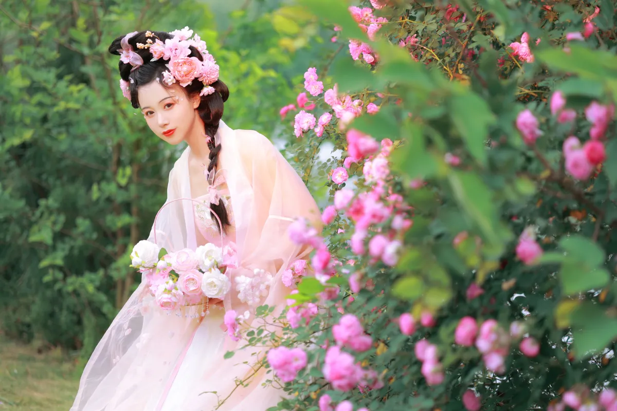 蔷薇花神