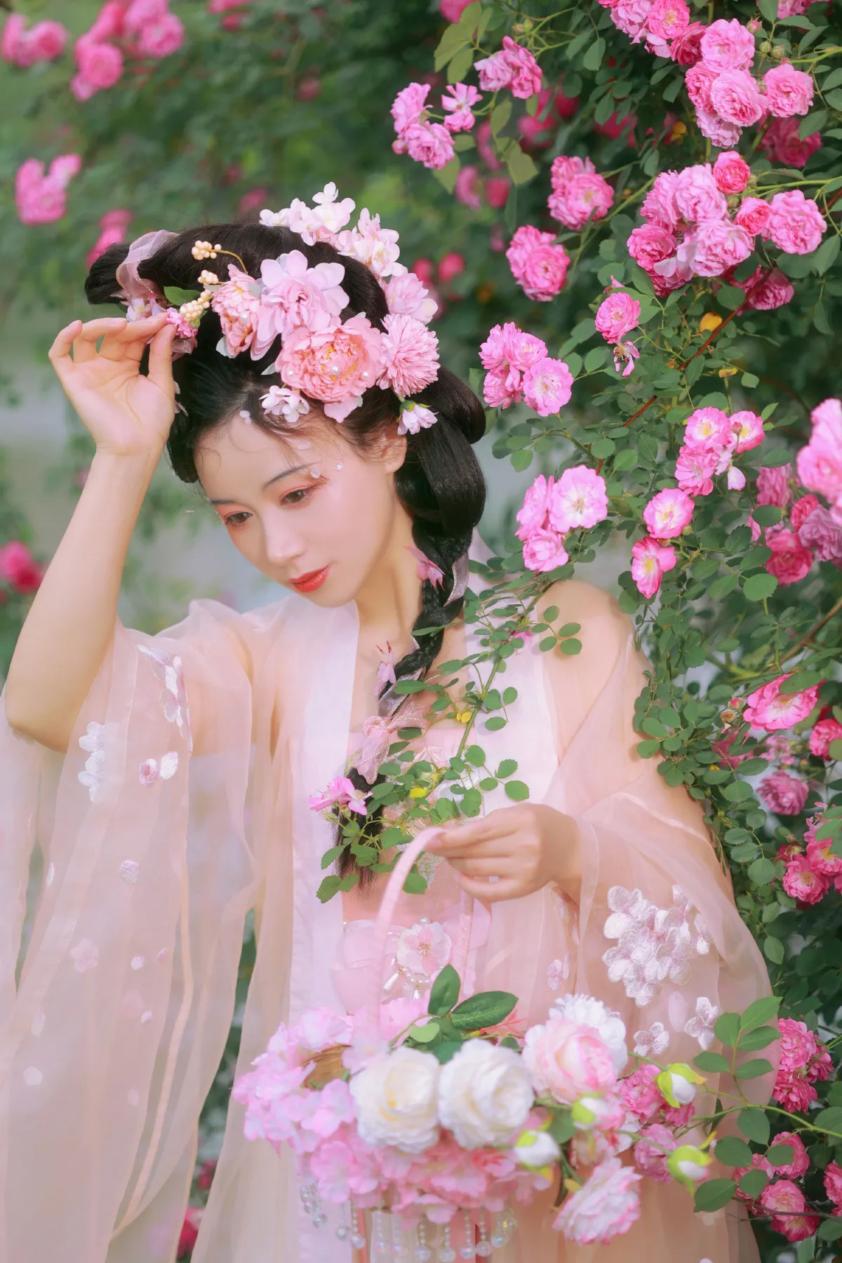 蔷薇花神