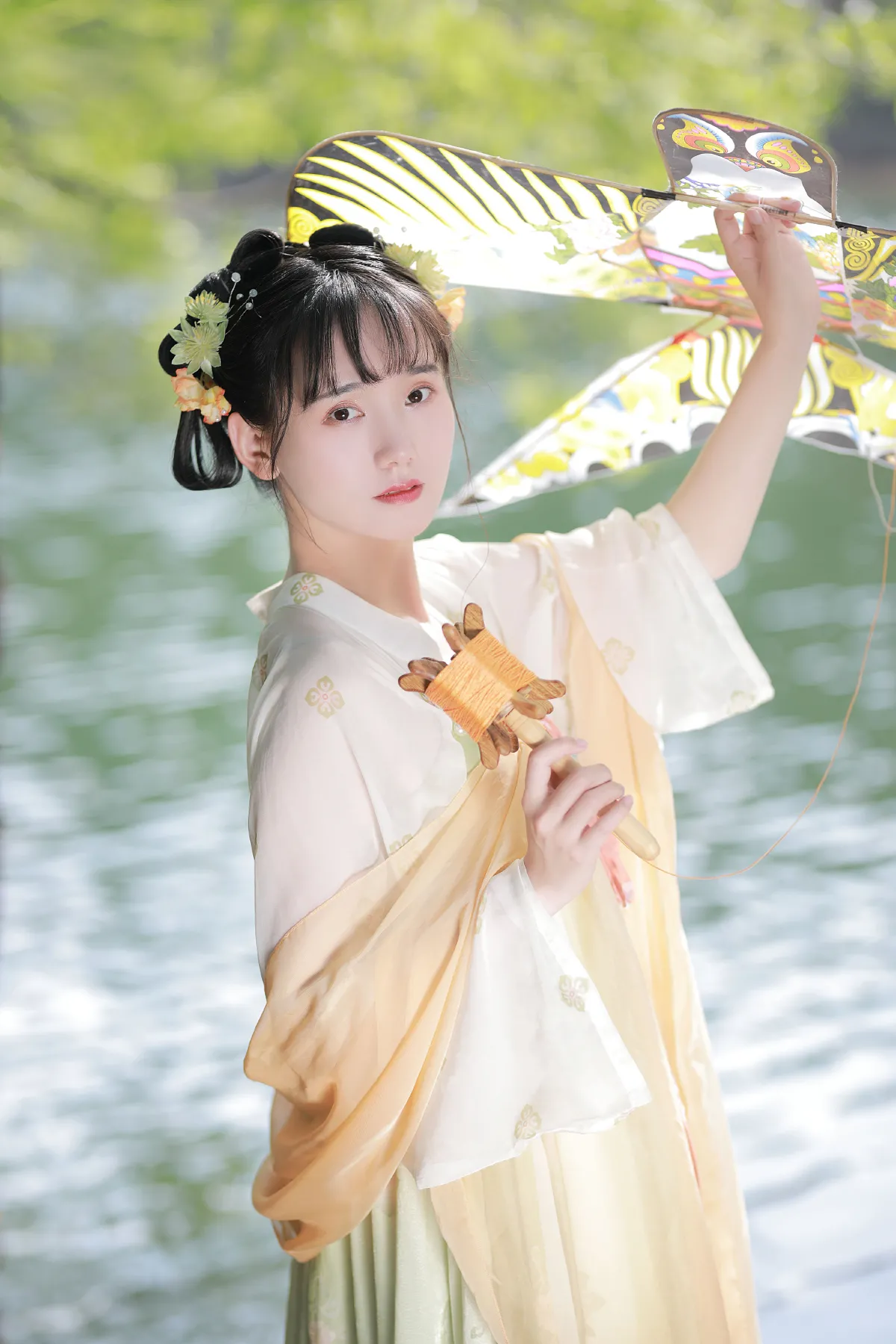 吾家有妹初长成