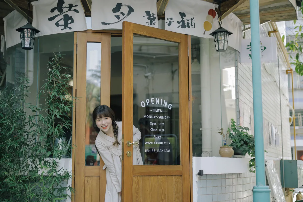 蓝胖子《萤月菓子铺》美图作品图片1