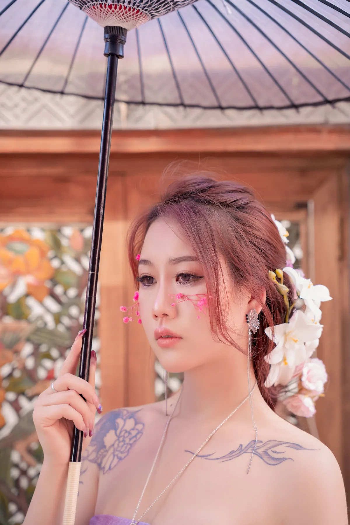丽江古城再逃仙女