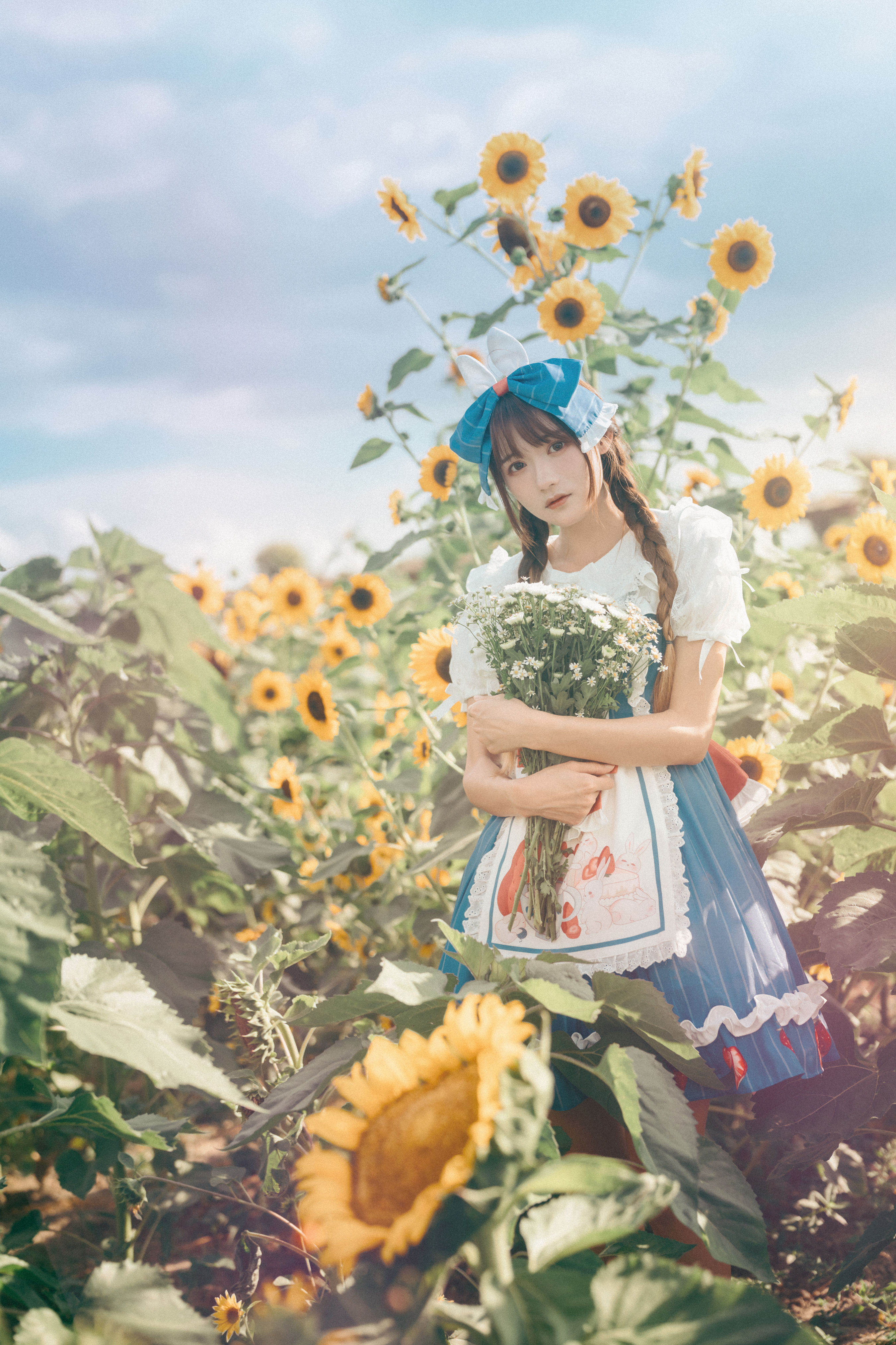 甜甜向日葵女孩