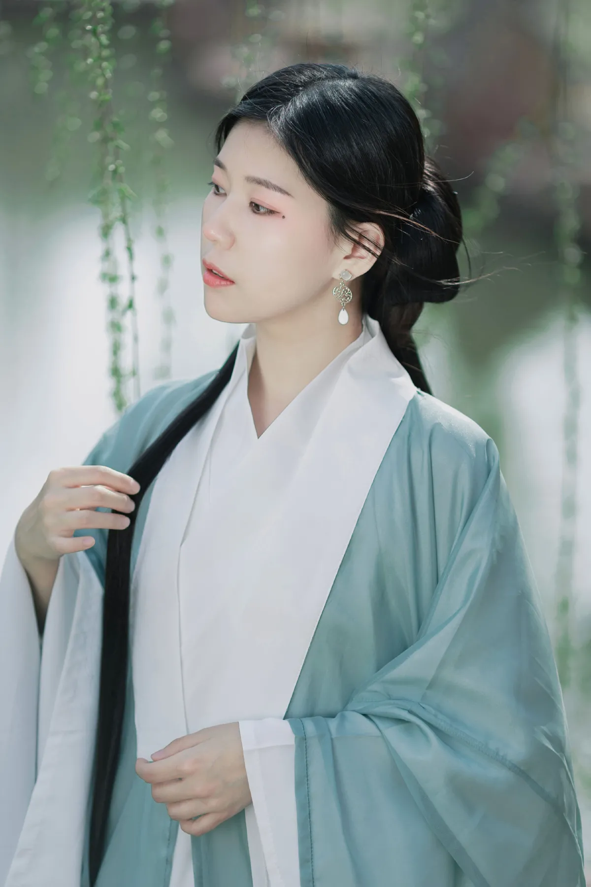 飘摇