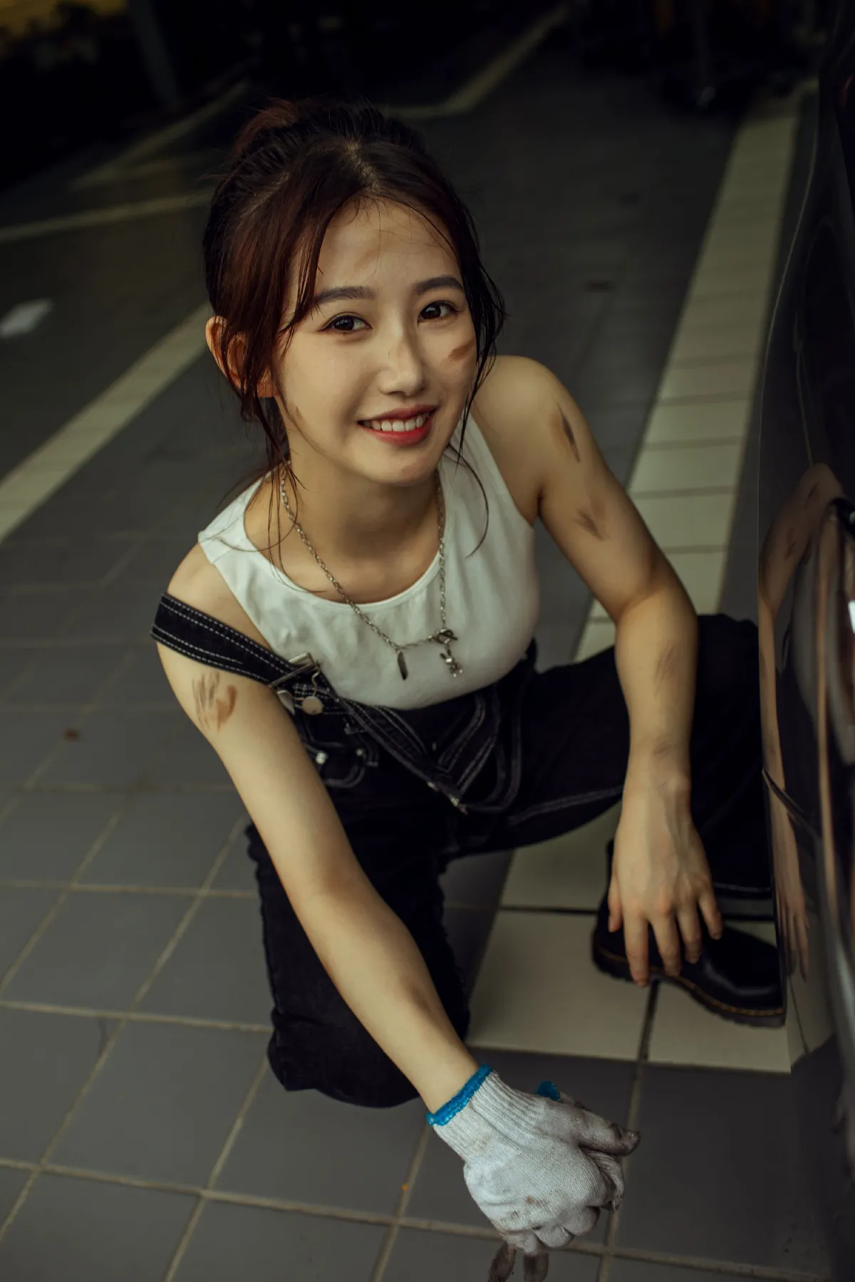 修车女师傅