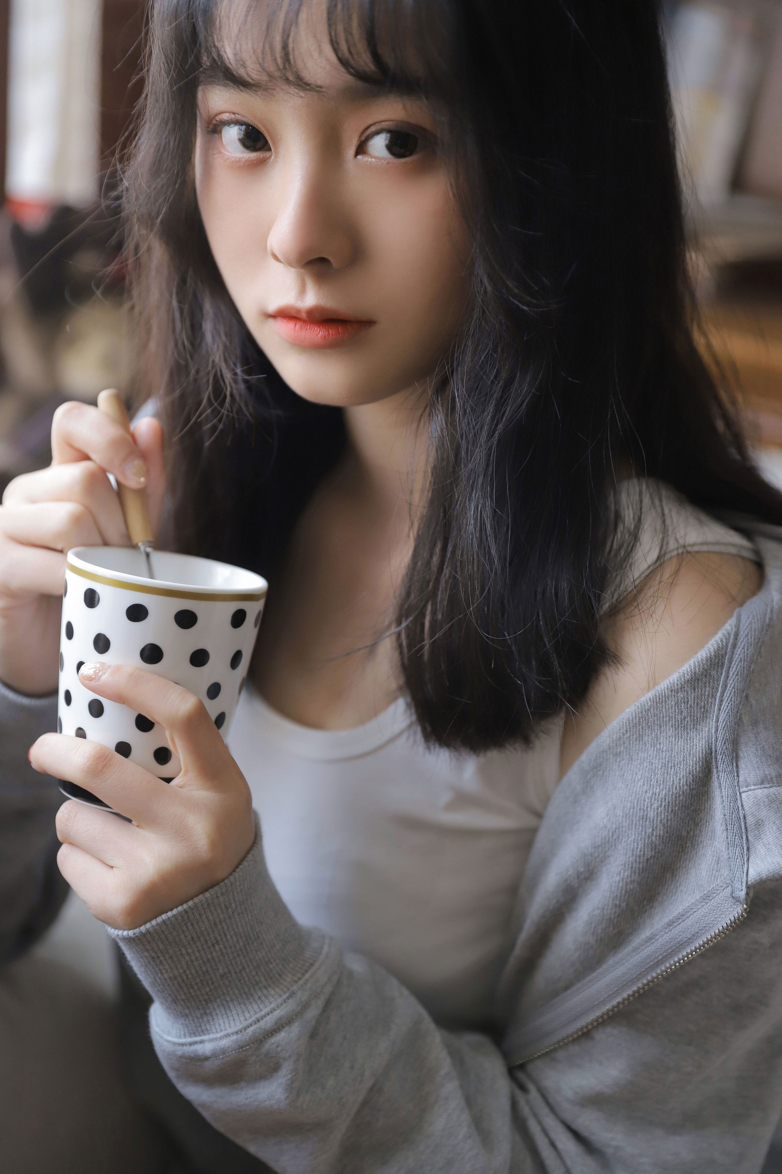 灰色轨迹