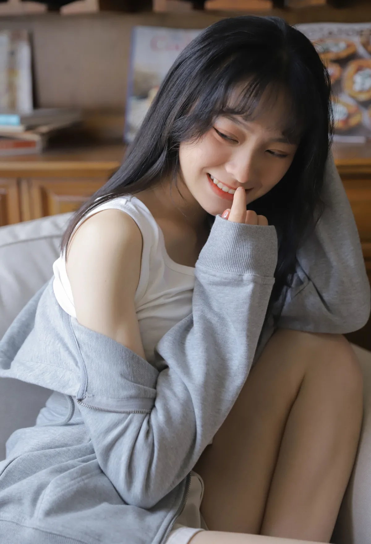 灰色轨迹