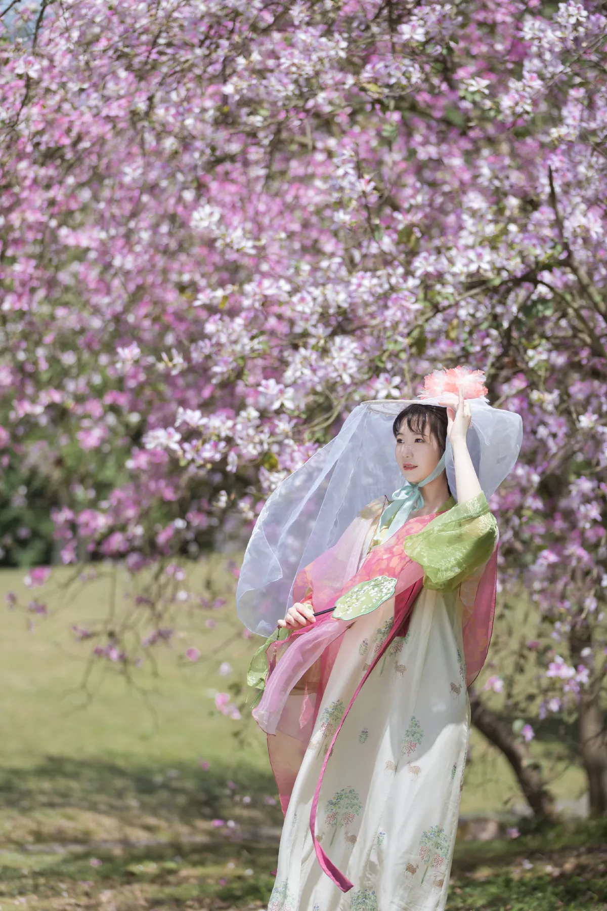 沉诗思_fun《花如锦》美图作品图片1