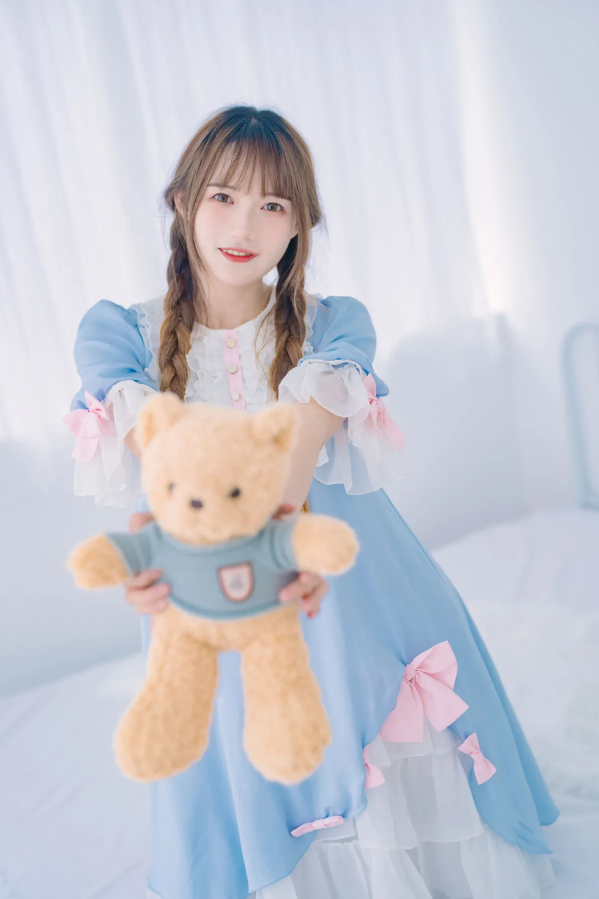 纯白色可爱