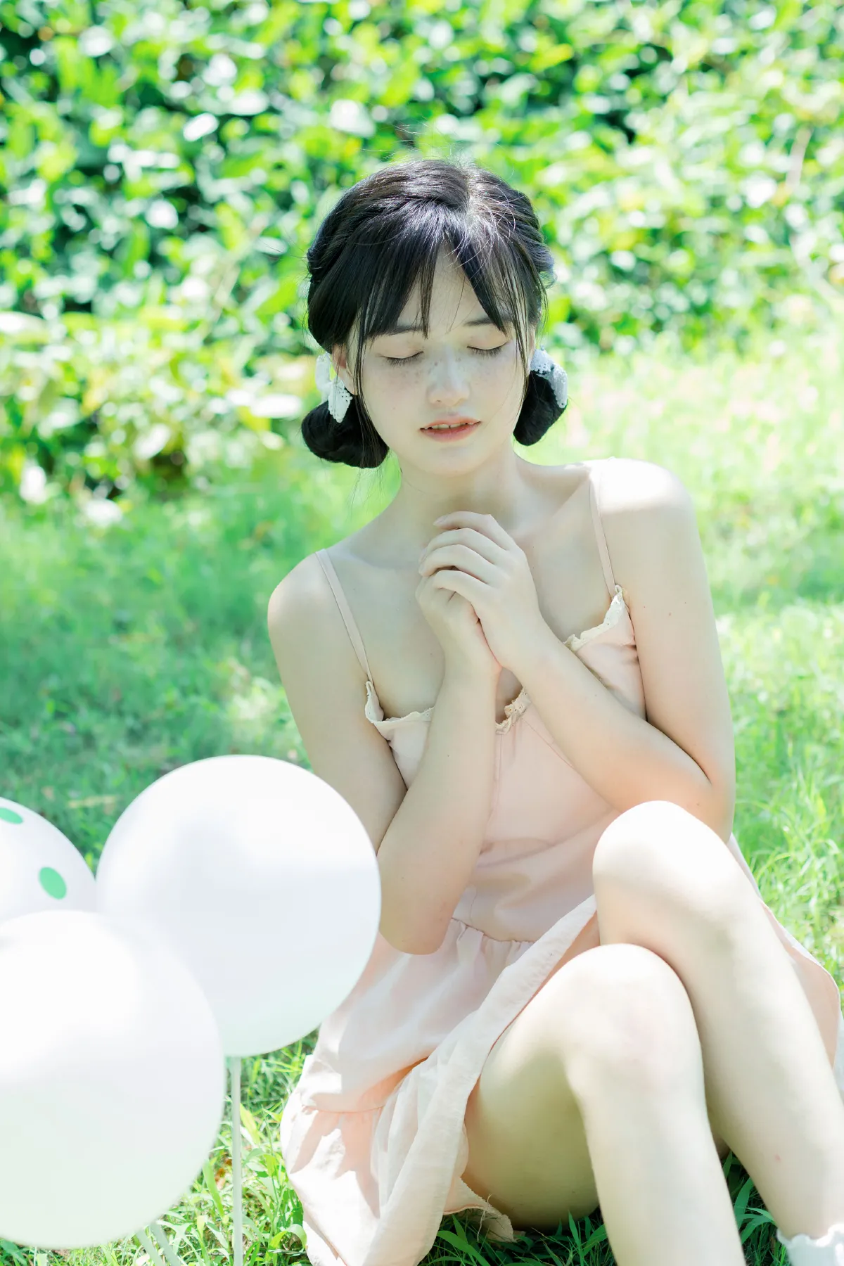 雀斑少女的夏日绮梦