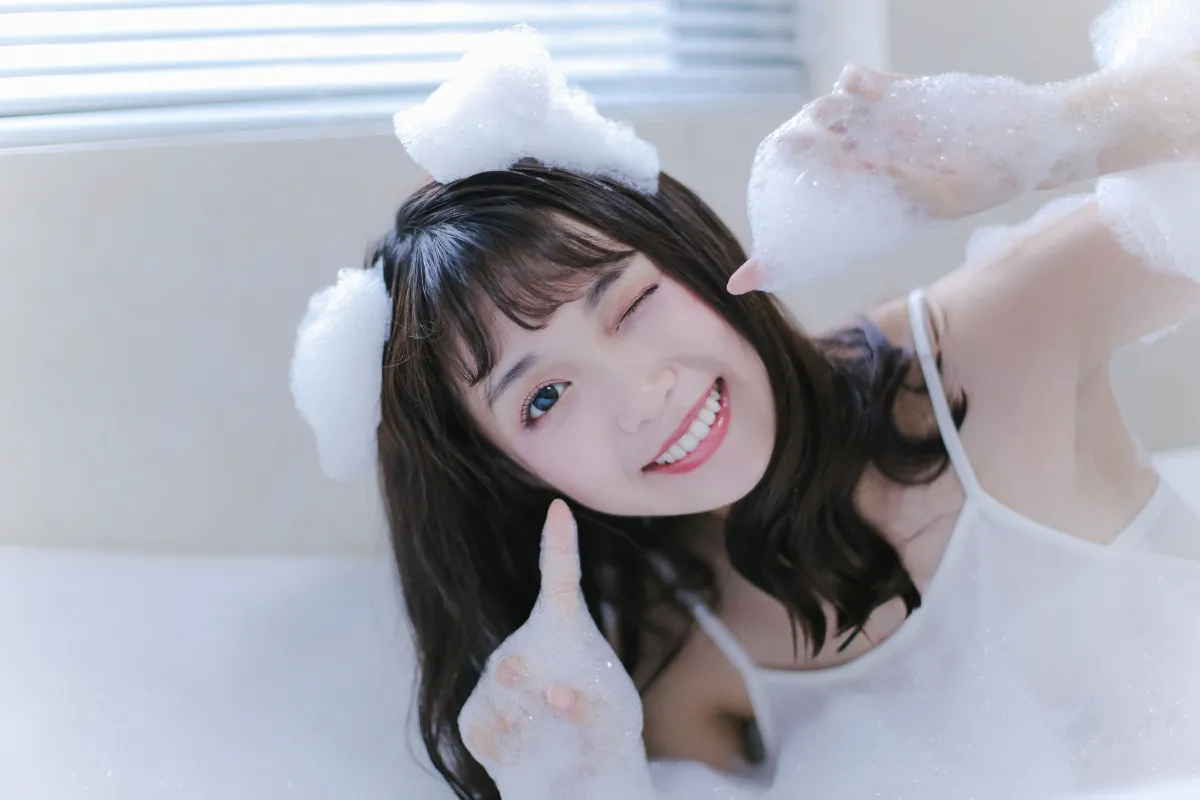 牛奶泡泡浴