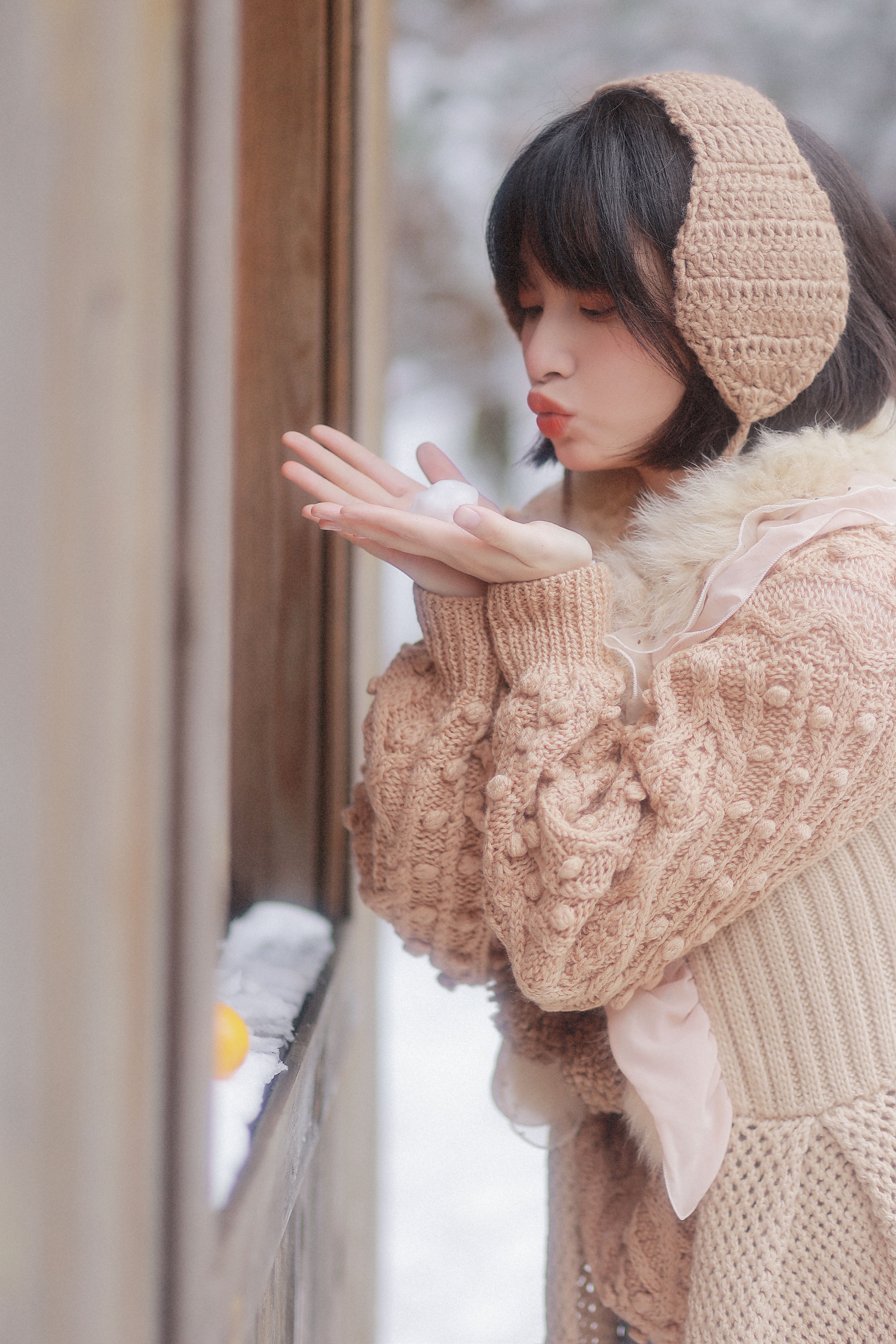 嘿，一起来玩雪。