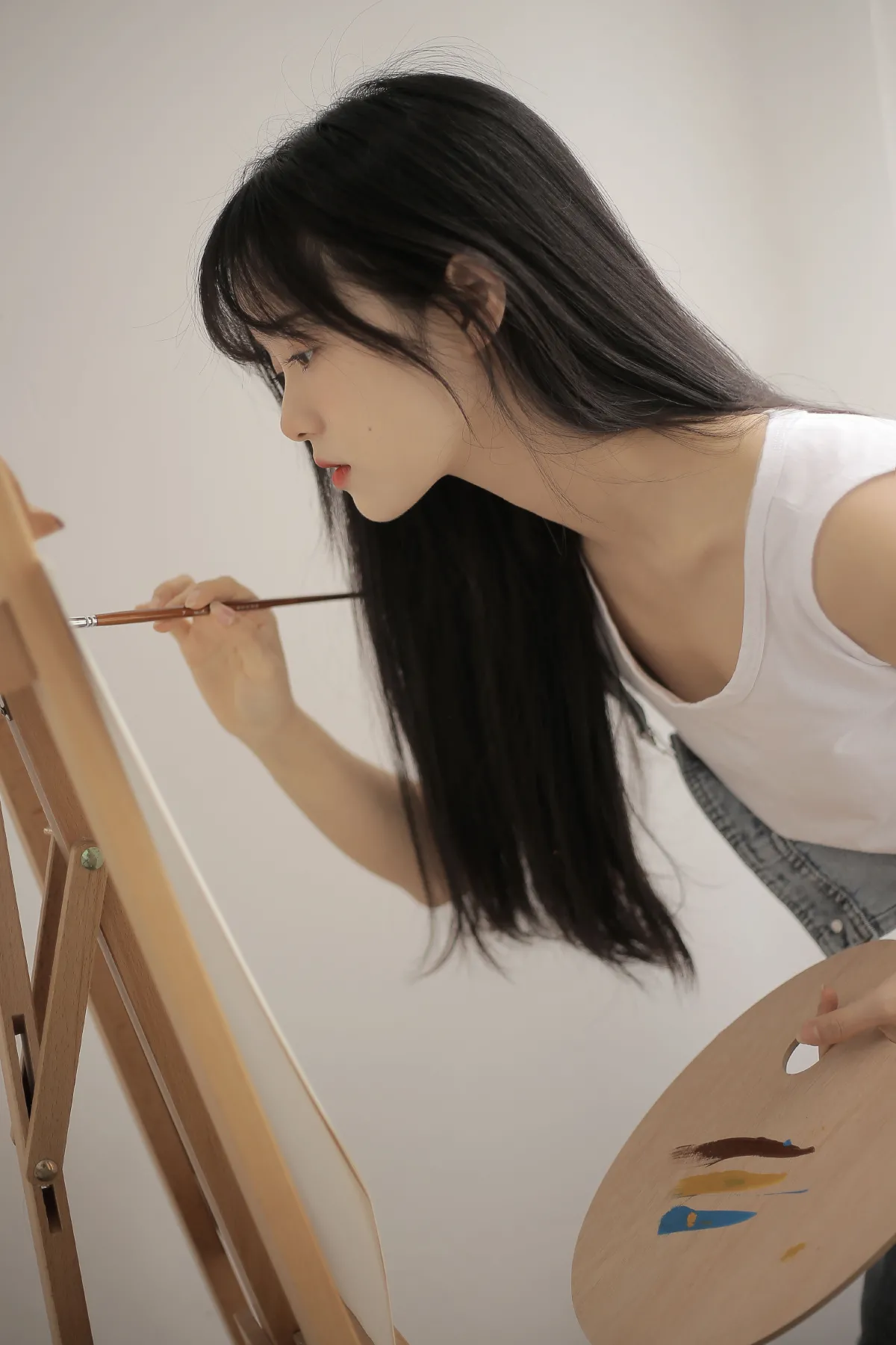 涂鸦少女