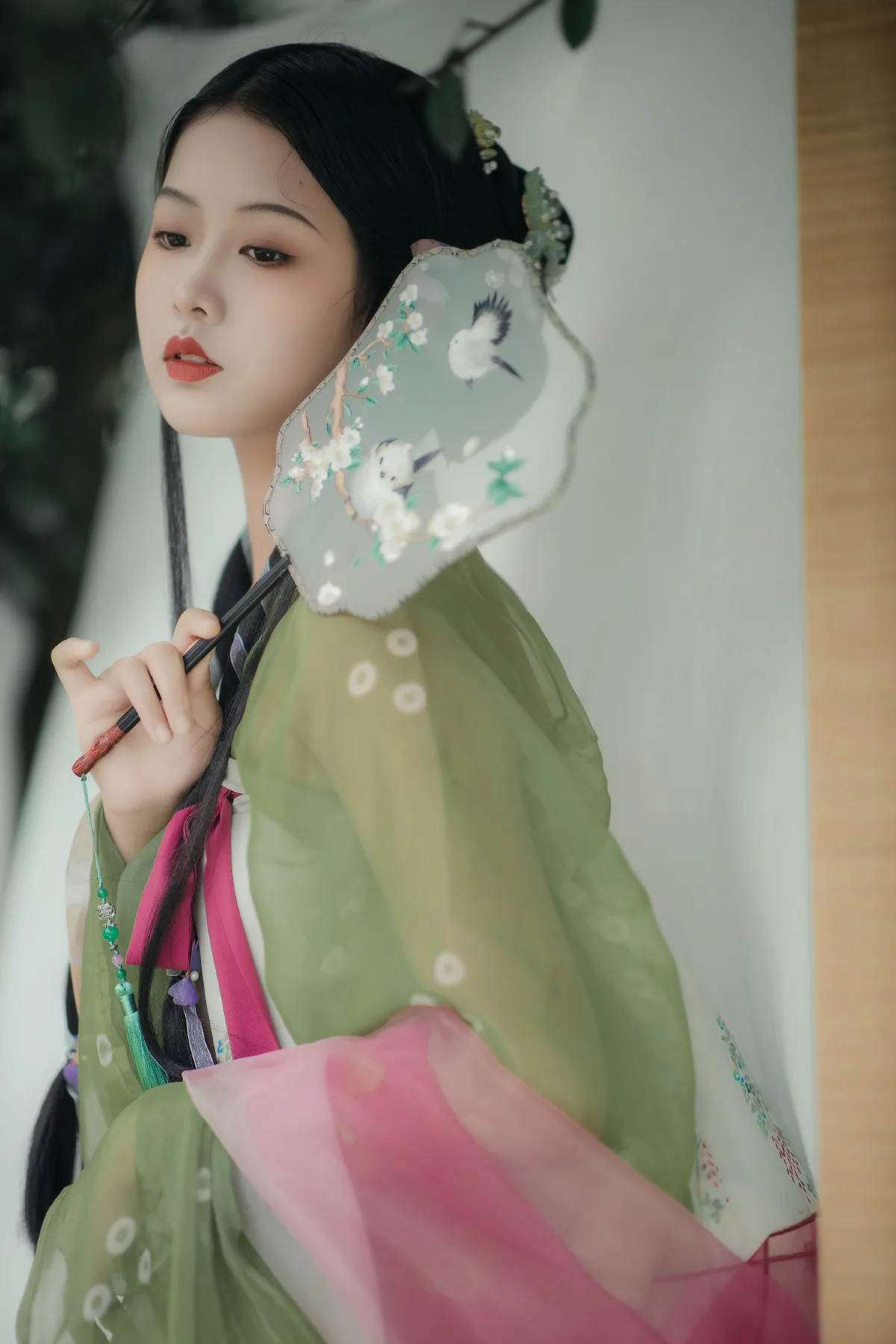 开夜车的猫-_若韵《蔷薇》美图作品图片4