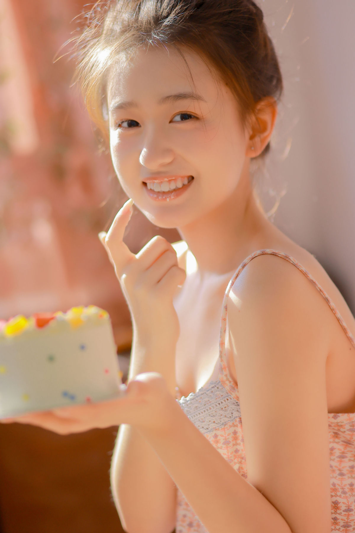 z琼之之之_瑞秋的快乐人生《甜甜的蛋糕》美图作品图片3