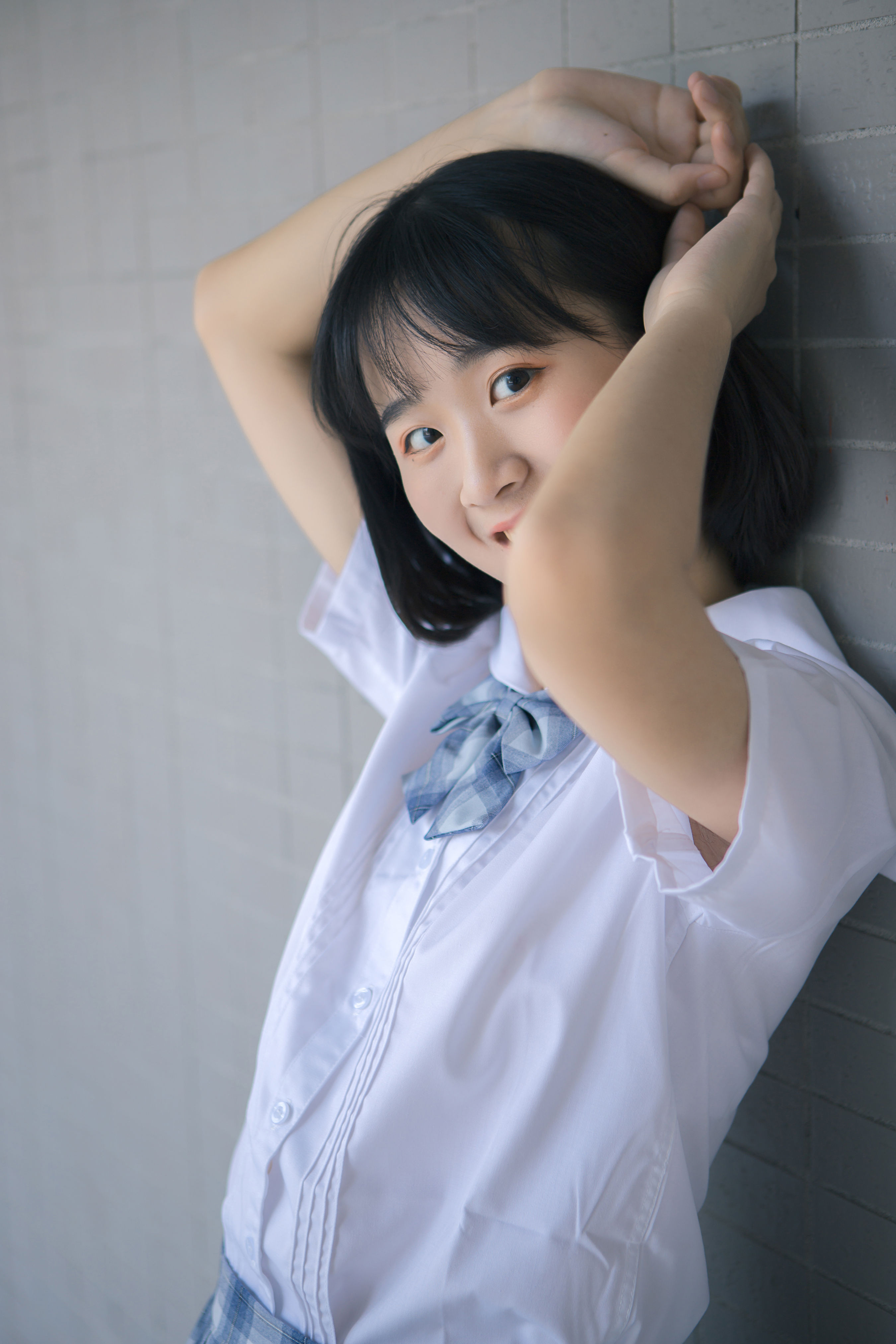 和学妹一起上学吧