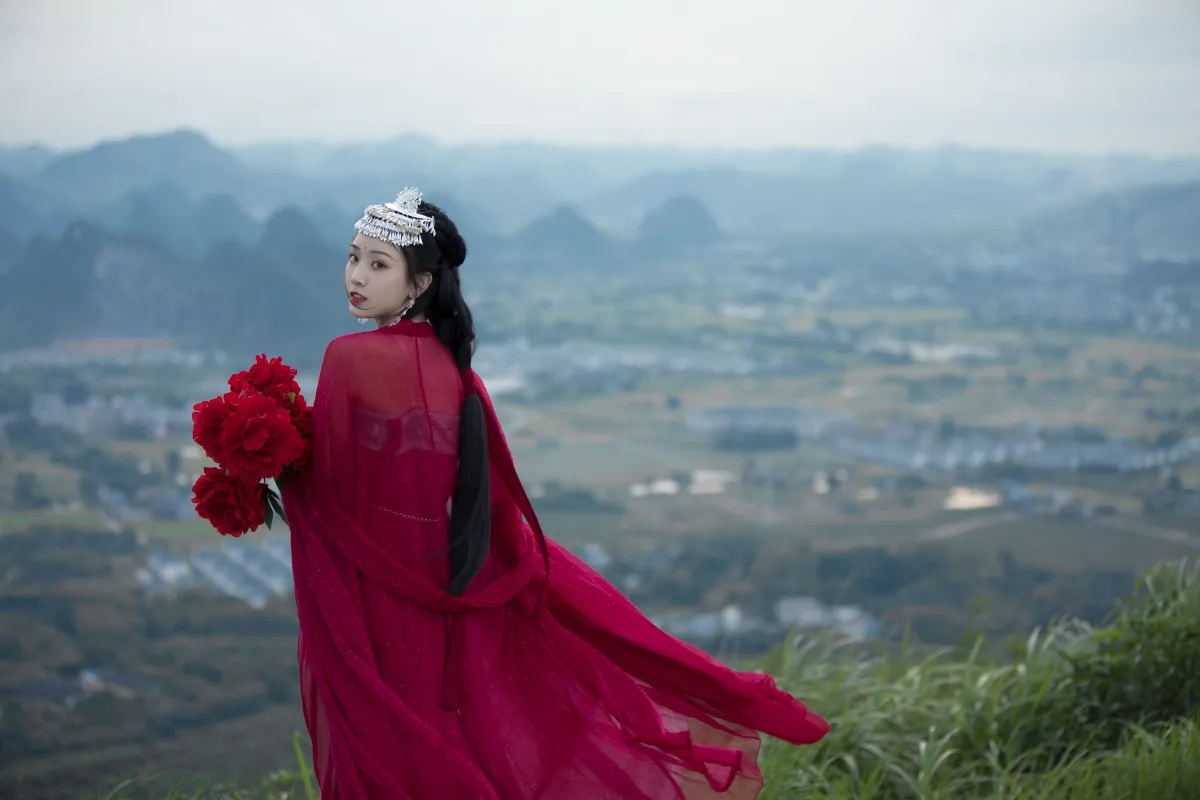 沉诗思_芝芝琪《神山》美图作品图片3