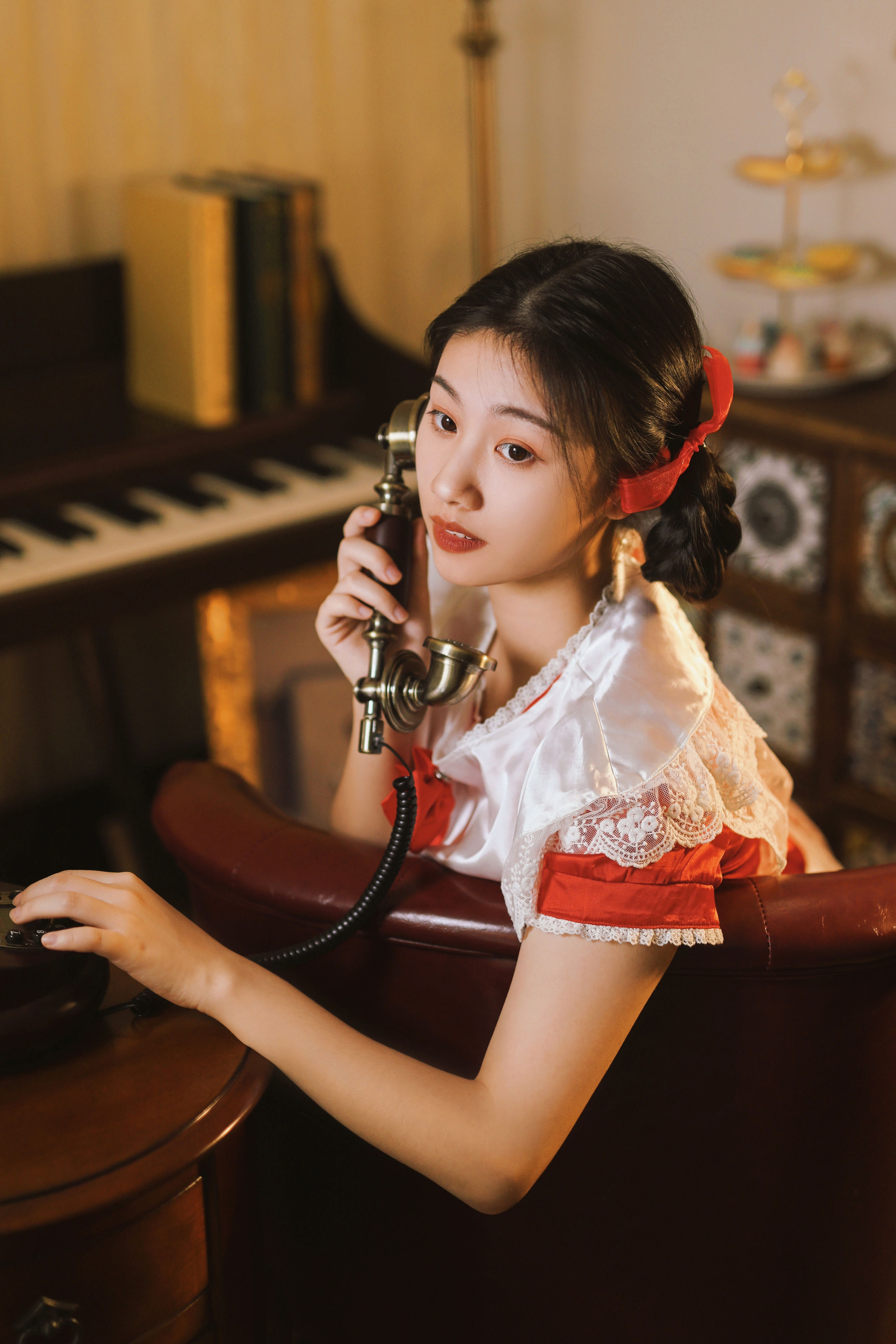 如油画般的她