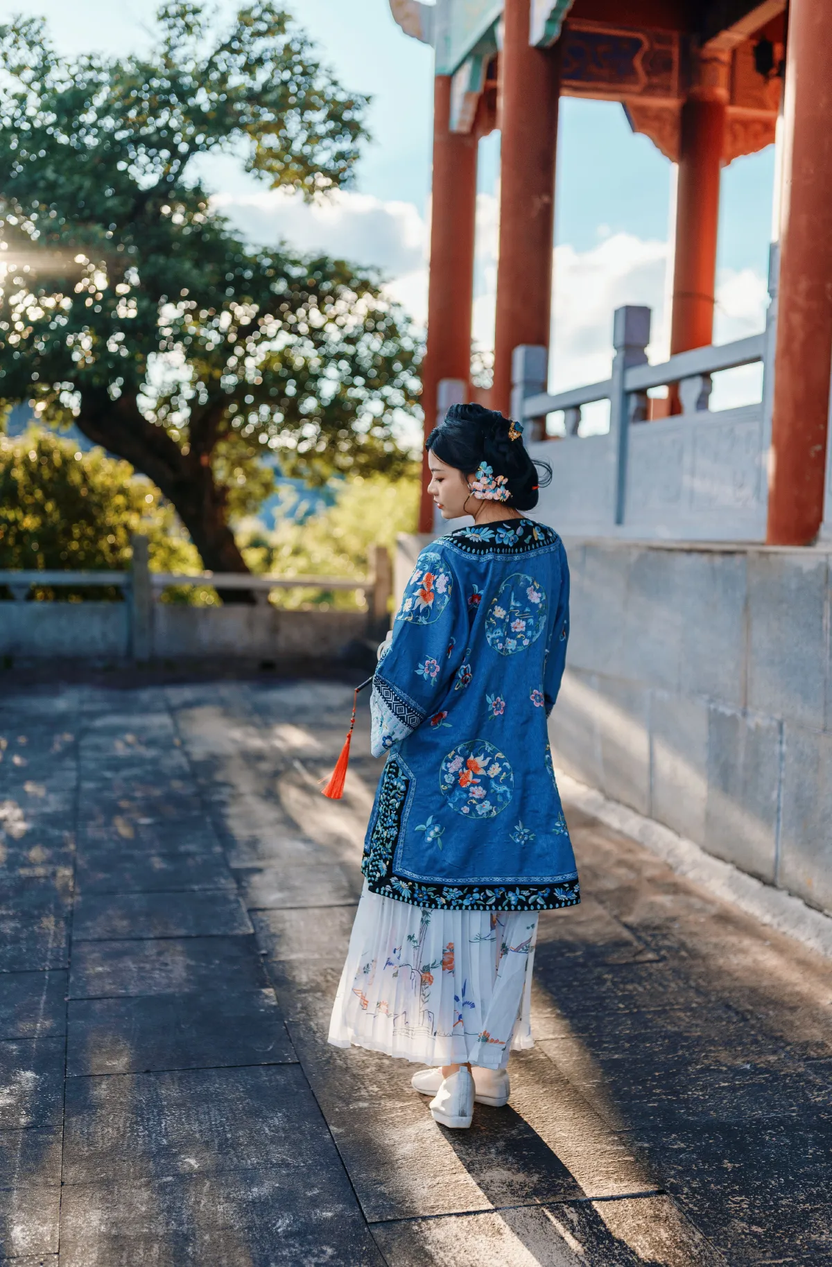 清汉女1