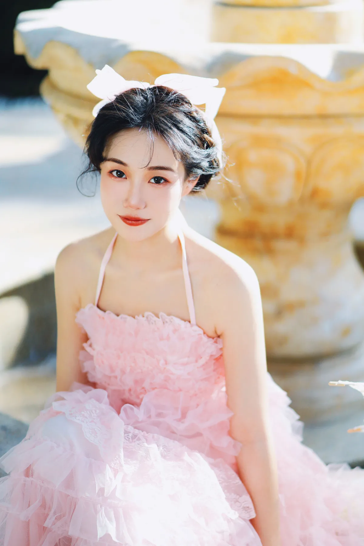 许愿池的希腊少女1