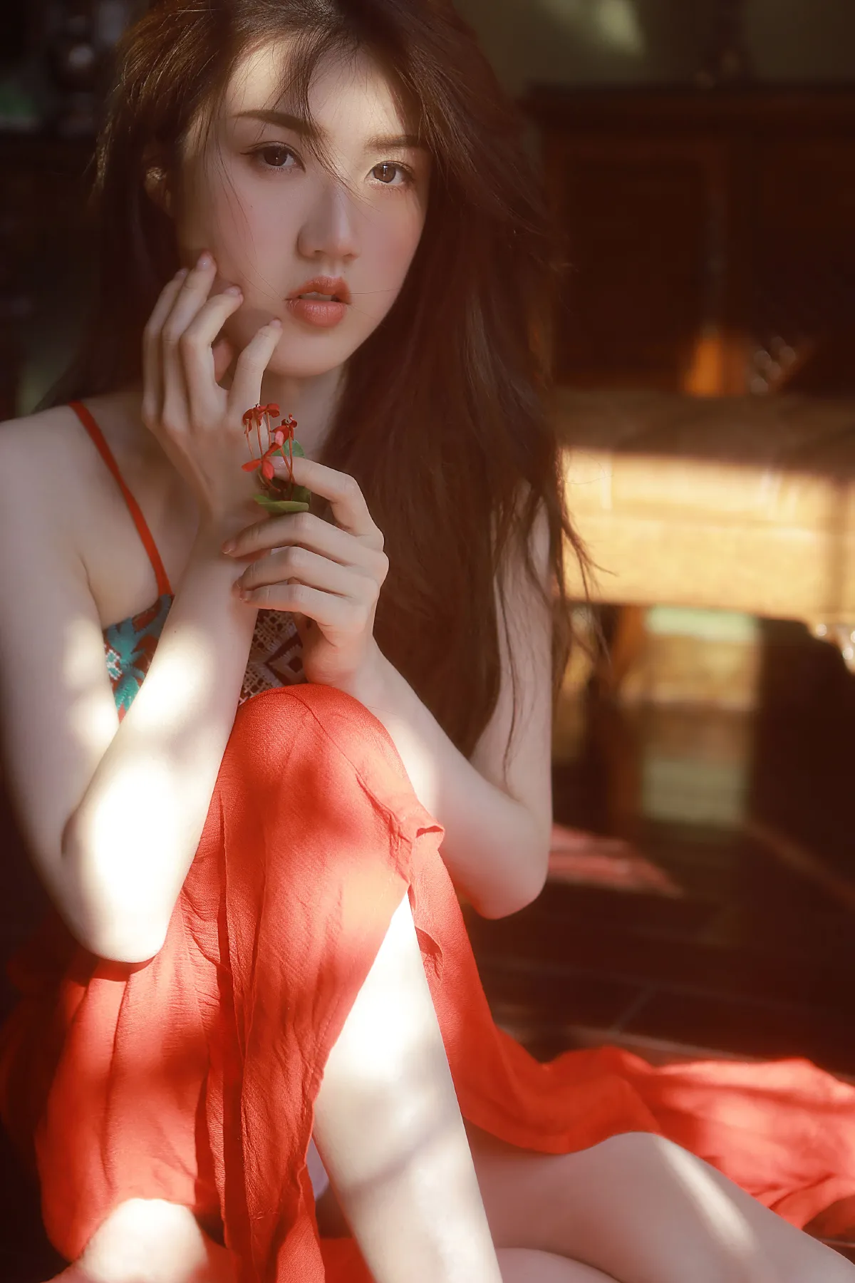 红