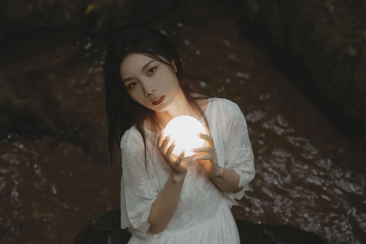 小白和月亮