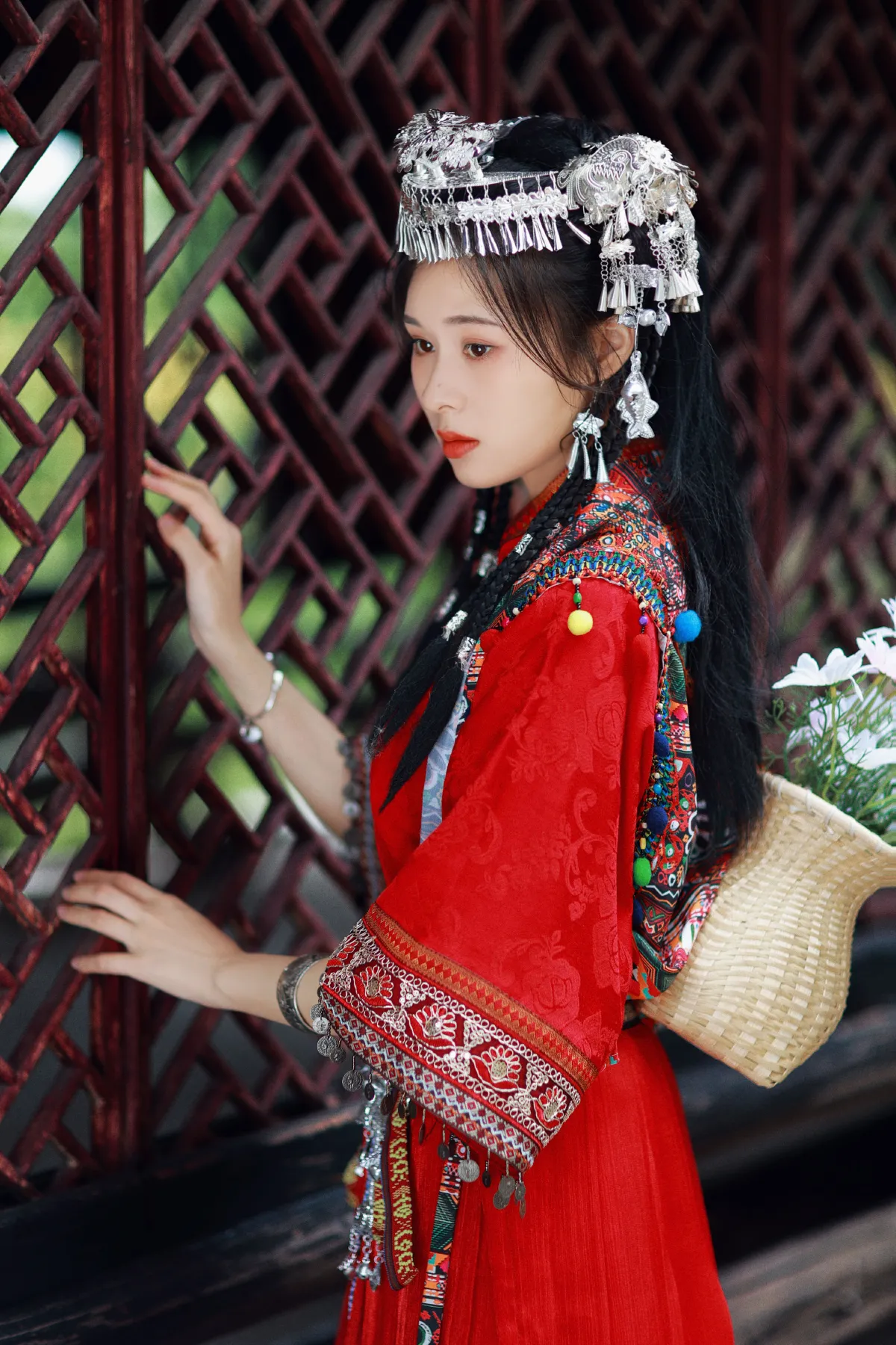 苗疆少女