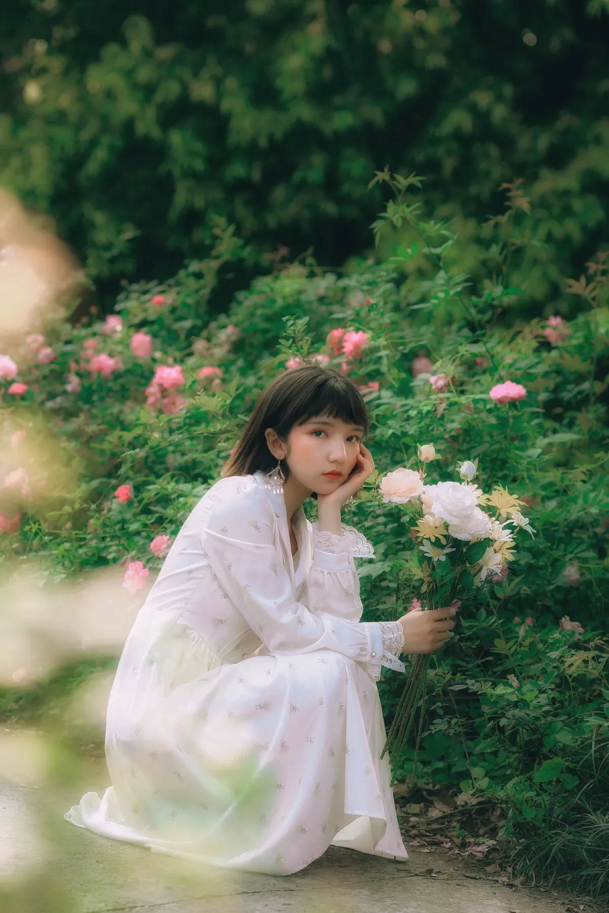 少女的裙摆