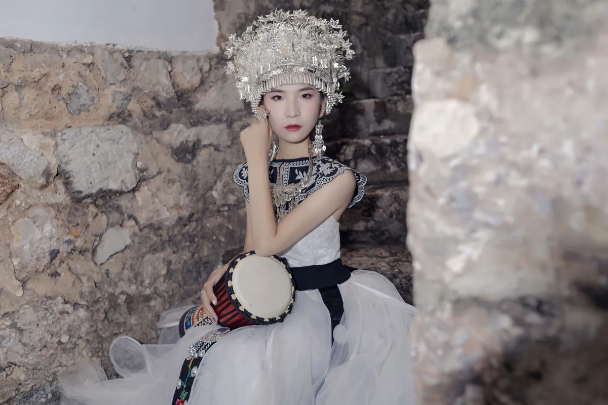 黑白姐妹