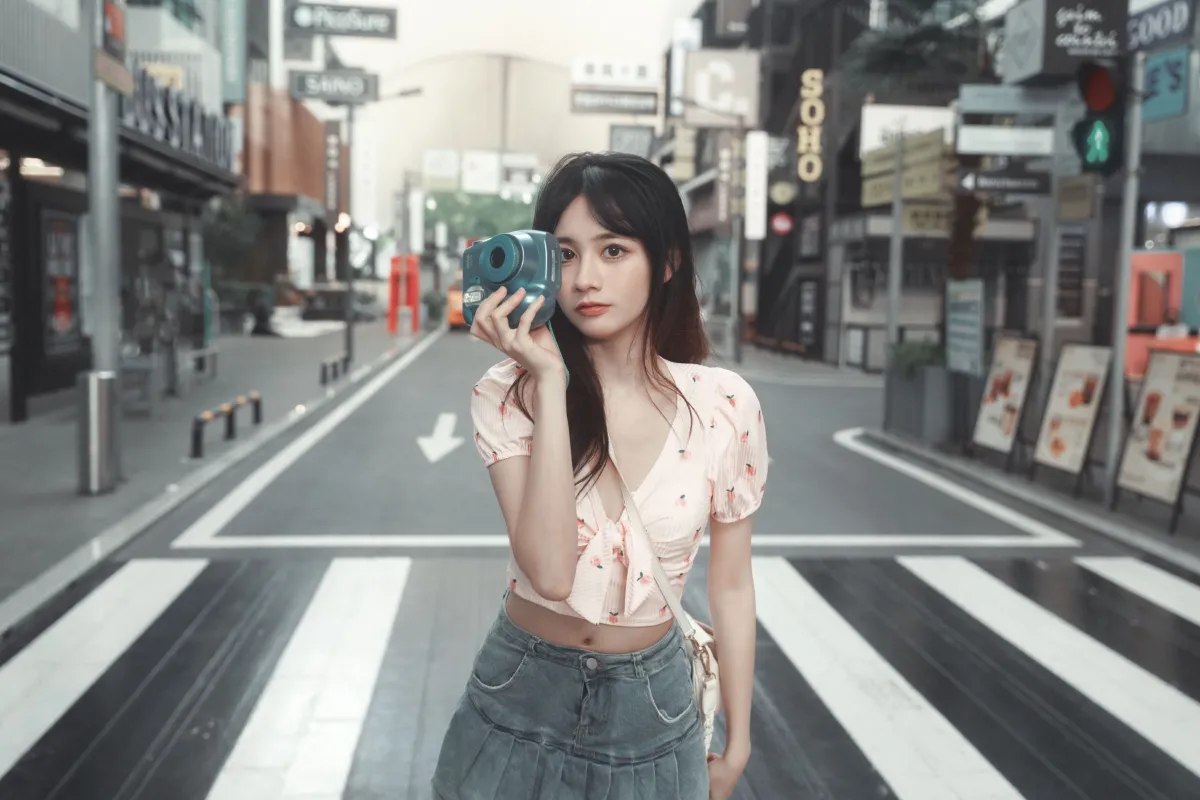 秋日限定女孩