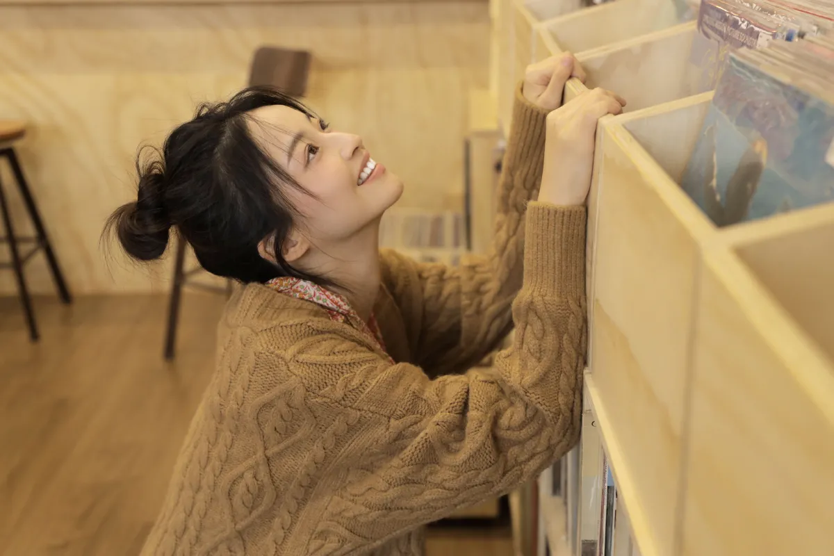 猫八木_鱼尾酱《月光》美图作品图片4